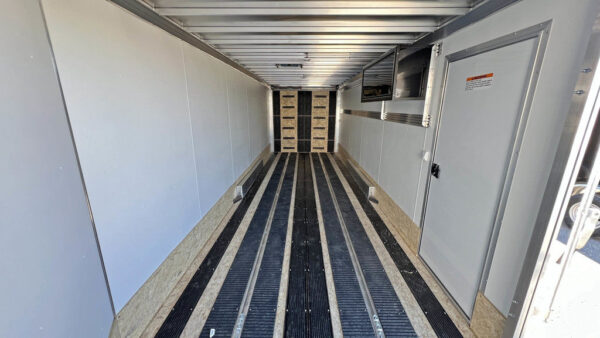 2024 Sno Pro 7.5x22 Aluminum 4-Place Drive In/Out w/Extra Height, Mats & Guides, Canopy - Image 14