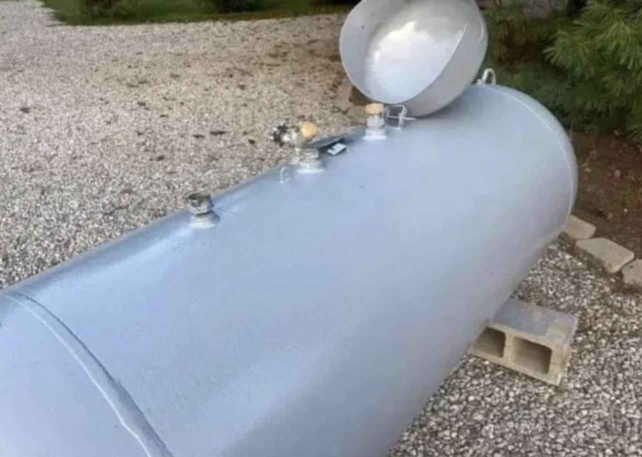 250 Gallon Above Ground Propane Tank 250 Gallon Above Ground Propane Tank - Image 2