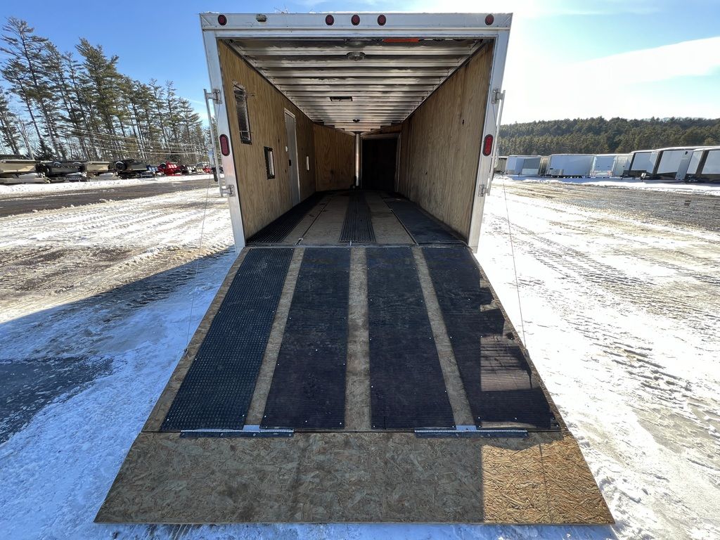 2008 Sno Pro 101x20 Aluminum 4-Place w/Interior Spare Mount, Mats & Guides 2008 Sno Pro 101x20 Aluminum 4-Place w/Interior Spare Mount, Mats & Guides - Image 11