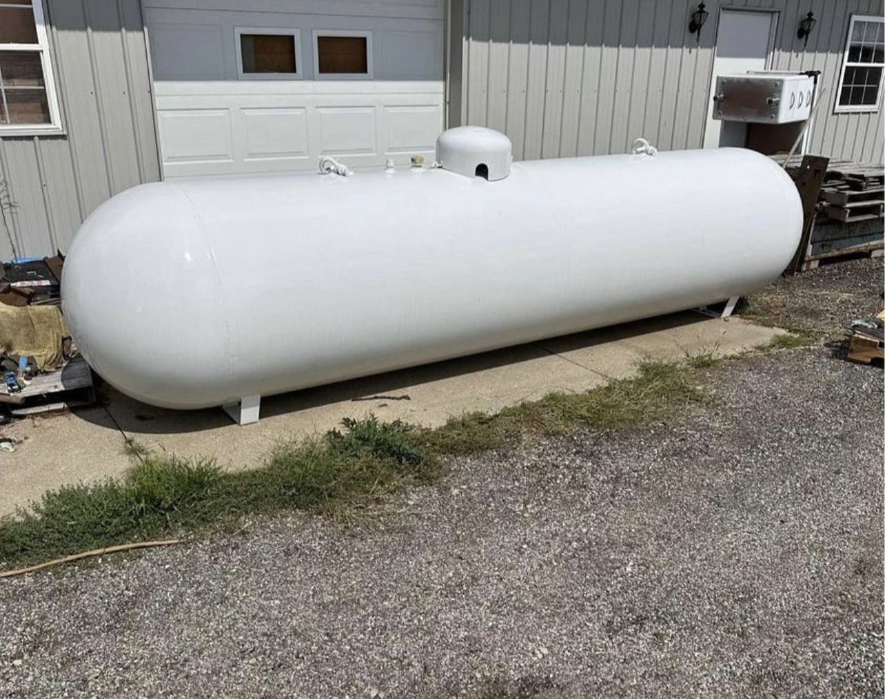 1000 Gallon Above Ground Propane Tank 1000 Gallon Above Ground Propane Tank - Image 4
