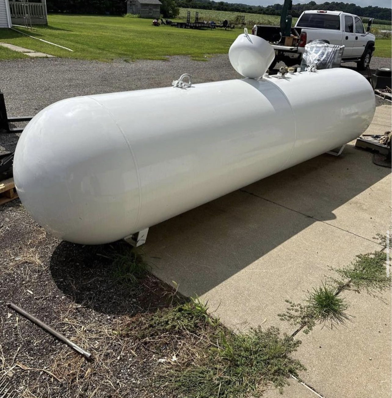 1000 Gallon Above Ground Propane Tank 1000 Gallon Above Ground Propane Tank - Image 2