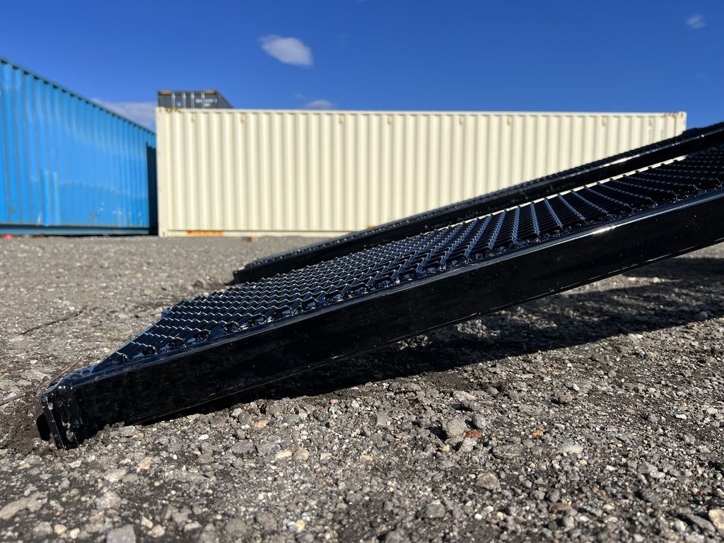 2024 Diamond C 8.5x20 7K Deckover Trailer w/Slide-In Ramps 2024 Diamond C 8.5x20 7K Deckover Trailer w/Slide-In Ramps - Image 13