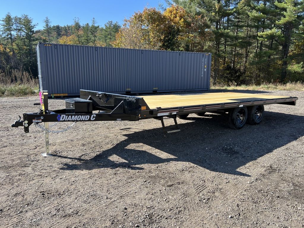 2024 Diamond C 8.5x20 7K Deckover Trailer w/Slide-In Ramps 2024 Diamond C 8.5x20 7K Deckover Trailer w/Slide-In Ramps