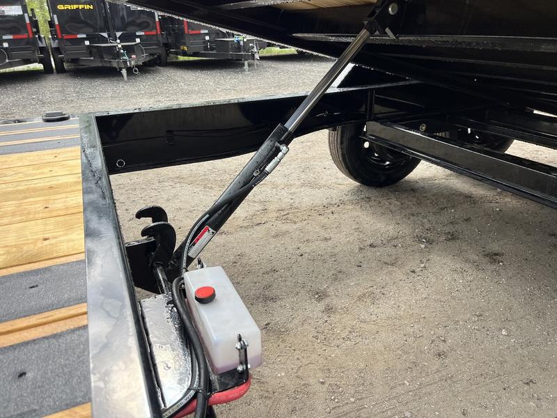 2024 Diamond C 7X24 20K Tilt Deck Equipment Trailer w/Spare Mount 2024 Diamond C 7X24 20K Tilt Deck Equipment Trailer w/Spare Mount - Image 5