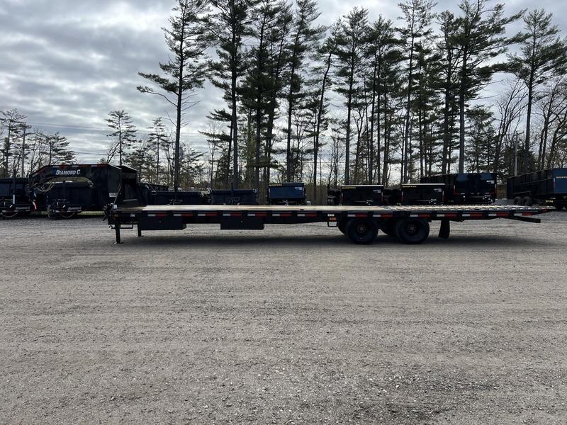 2024 Diamond C 8.5x35 25K Gooseneck Equipment Trailer w/Spare Mount 2024 Diamond C 8.5x35 25K Gooseneck Equipment Trailer w/Spare Mount - Image 4