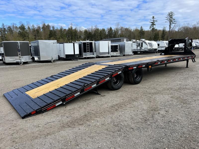 2024 Diamond C 8.5x35 25K Gooseneck Equipment Trailer w/Spare Mount 2024 Diamond C 8.5x35 25K Gooseneck Equipment Trailer w/Spare Mount - Image 11