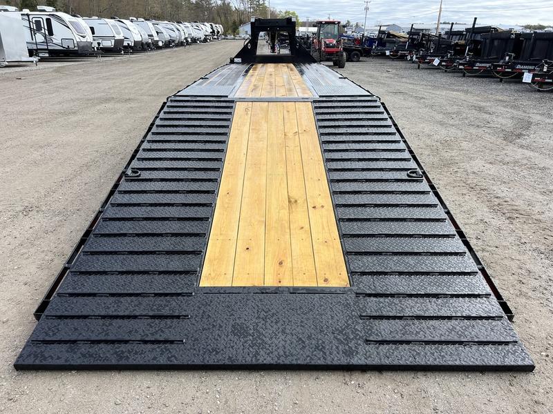 2024 Diamond C 8.5x35 25K Gooseneck Equipment Trailer w/Spare Mount 2024 Diamond C 8.5x35 25K Gooseneck Equipment Trailer w/Spare Mount - Image 10