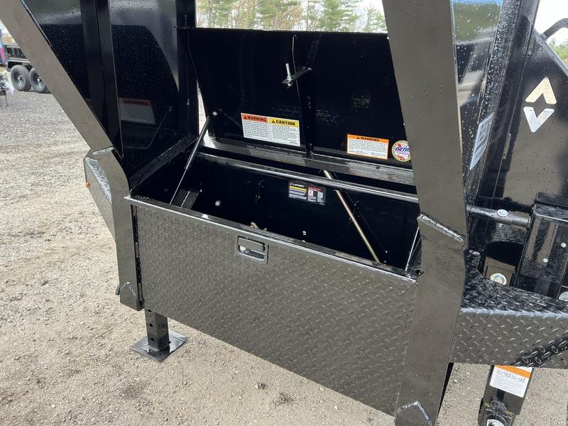 2024 Diamond C 8.5x35 25K Gooseneck Equipment Trailer w/Spare Mount 2024 Diamond C 8.5x35 25K Gooseneck Equipment Trailer w/Spare Mount - Image 18